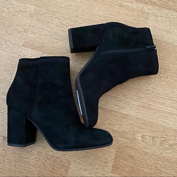 Lucky Brand Shoes - Lucky brand boots🍀